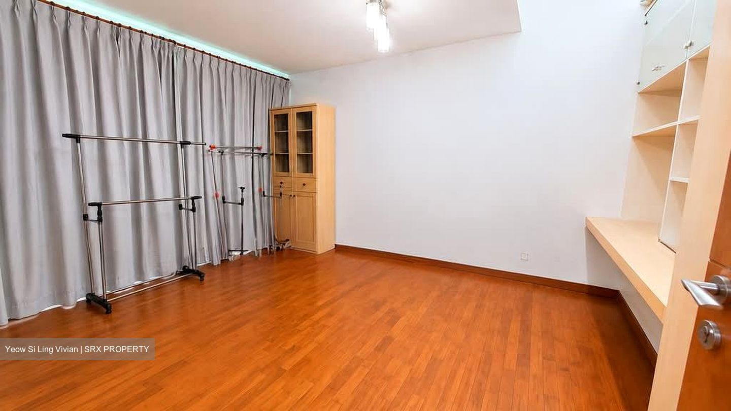 Chuan Loft (D19), Terrace #580721981
